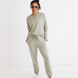 NWT Madewell Superbrushed Easygoing Sweatshirt and Sweatpants in Frosted Willow